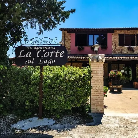 La Corte Sul Farm stay *